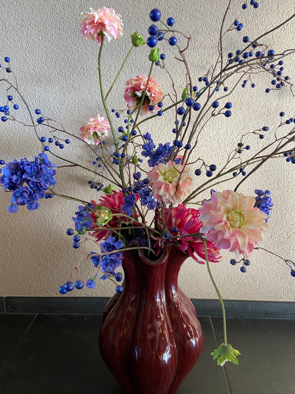 Te koop mooie vaas met zijden bloemen, Ophalen, Zo goed als nieuw