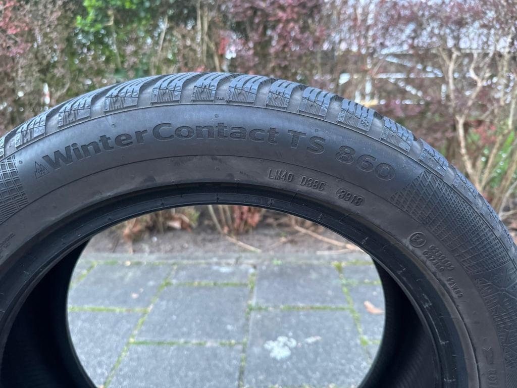 Winterbanden Continental 225/50 R17 (Volvo), Ophalen, Volvo