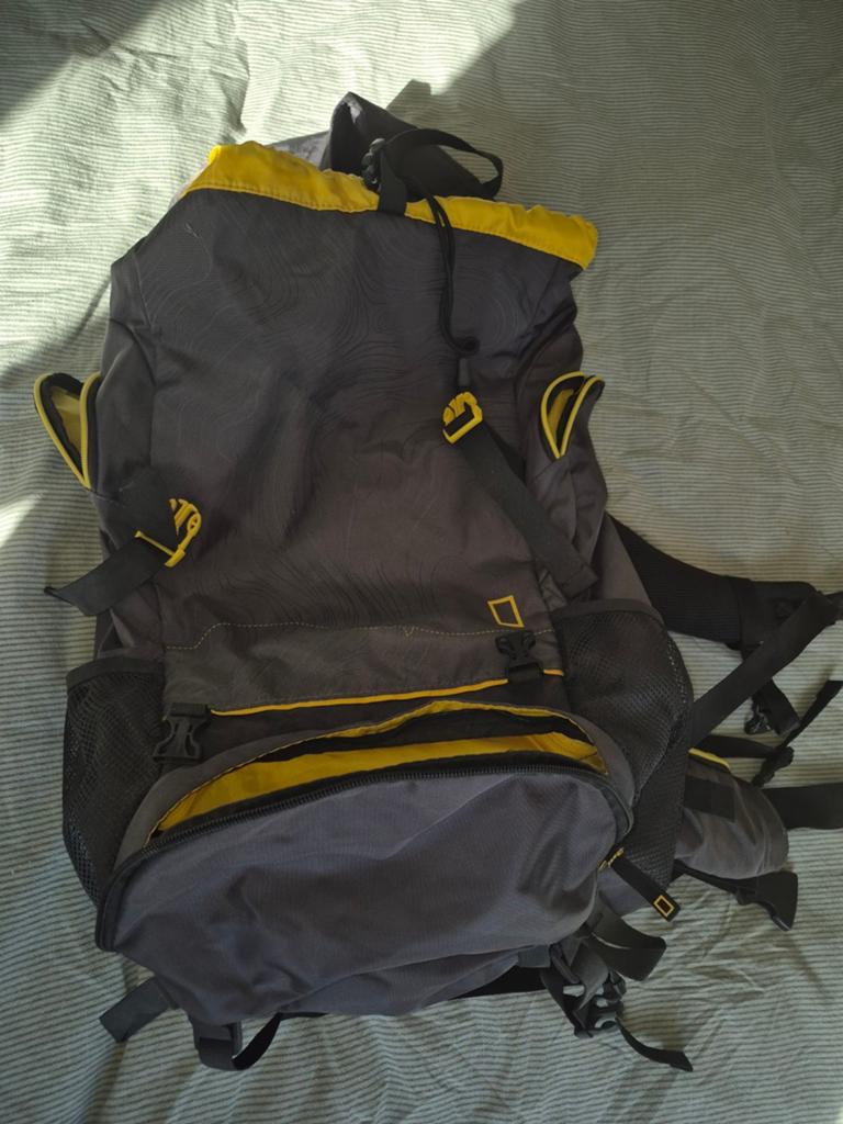 National Geographic Trekking Rugzak - Grijs/Geel, Gebruikt, 25 tot 40 cm, Ophalen of Verzenden, Trekking