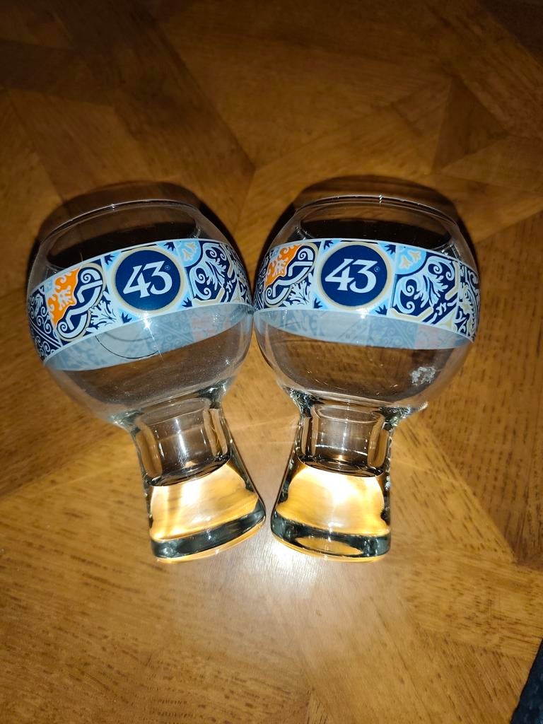 2 Licor 43 glazen, Verzamelen, Glas en Borrelglaasjes, Ophalen of Verzenden, Zo goed als nieuw, Overige typen