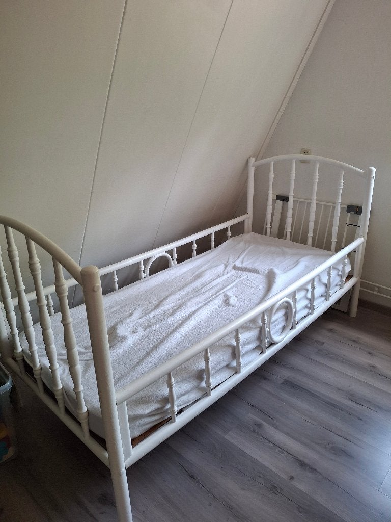 Antiek bed, Ophalen