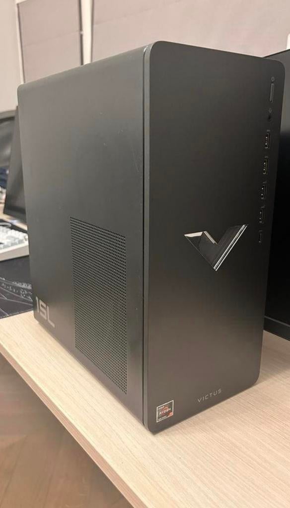 (Trying to sell quick!!) Gaming PC rtx4060 and ryzen 7 5700G, Computers en Software, Desktop Pc's, Ophalen of Verzenden, Zo goed als nieuw