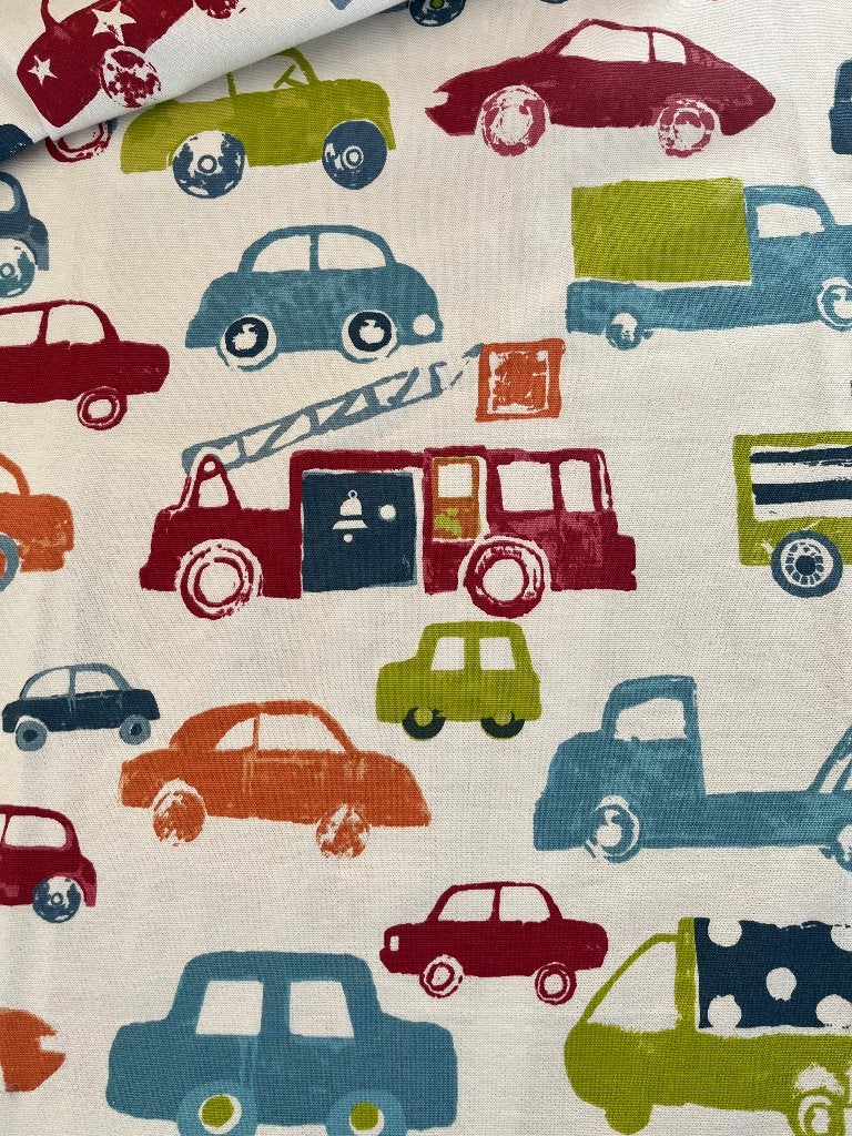GORDIJNEN KINDERKAMER  1 RAAM, NIET VERKLEURD OF VERSCHOTEN!, Huis en Inrichting, 200 cm, Overige merken, In te korten, Ophalen of Verzenden