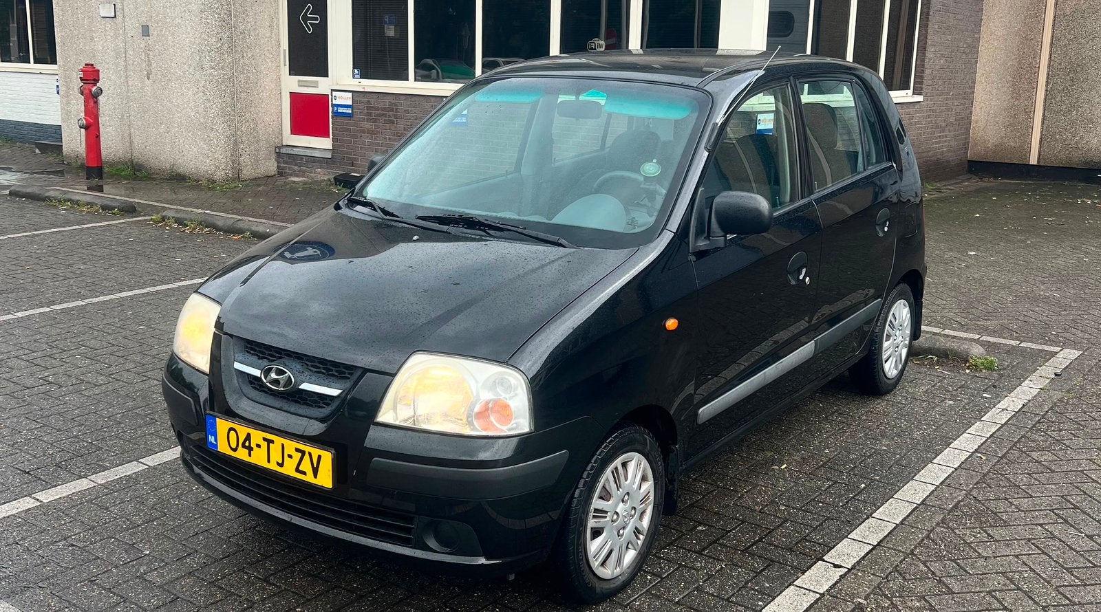 Hyundai Atos 1.1 2006 Zwart, Auto's, Voorwielaandrijving, Stof, 31 €/maand, 4 cilinders