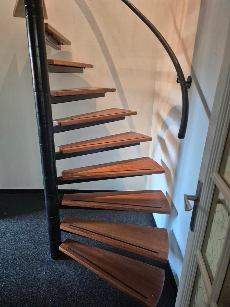 Hard houten trap tredes, Ophalen, Gebruikt, 2 tot 4 meter
