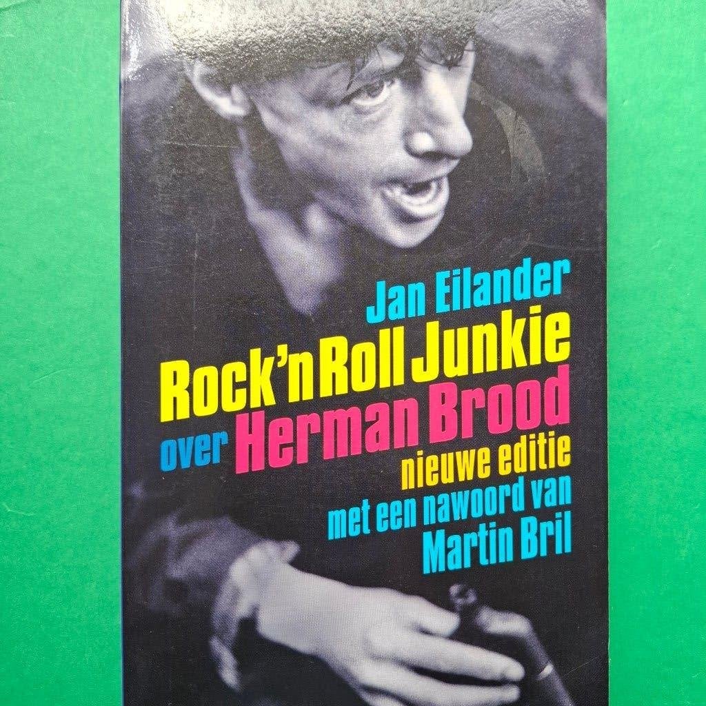 ROCK 'N' ROLL - JUNKIE OVER HERMAN BROOD - JAN EILANDER, Gelezen, Artiest, Ophalen of Verzenden, JAN EILANDER