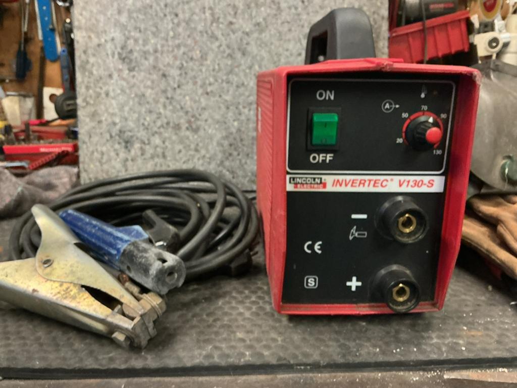 Lincoln Electric inverter, Doe-het-zelf en Verbouw, Ophalen of Verzenden, Zo goed als nieuw, Minder dan 150 ampère, Elektroden