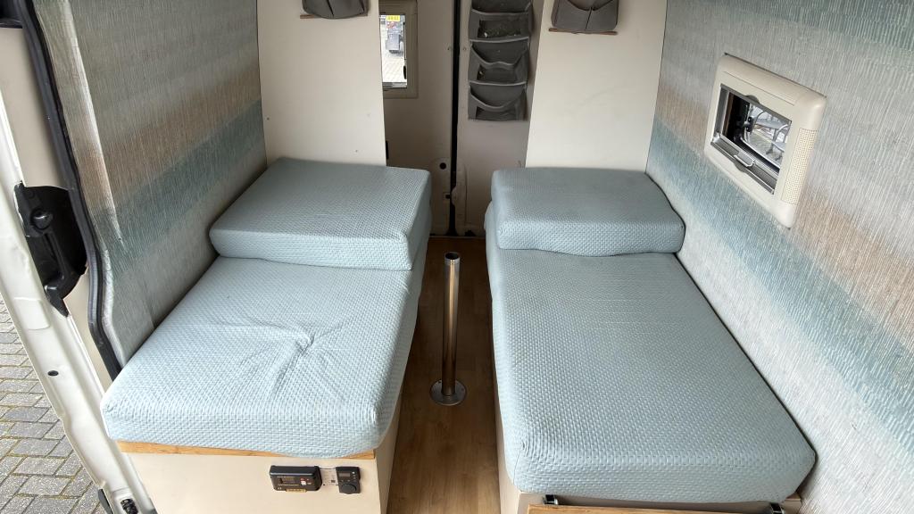 Leuke zelfbouw Volkswagen Crafter T35 2.5TDI Uit 2011|Euro-5, Caravans en Kamperen, Campers, Buscamper of Camperbus, Tot en met 2