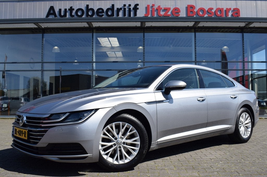 Volkswagen Arteon 1.5 TSi LED | Full Map Navi | Sportstoelen, Auto's, Volkswagen, Voorwielaandrijving, Gebruikt, 4 cilinders, Origineel Nederlands