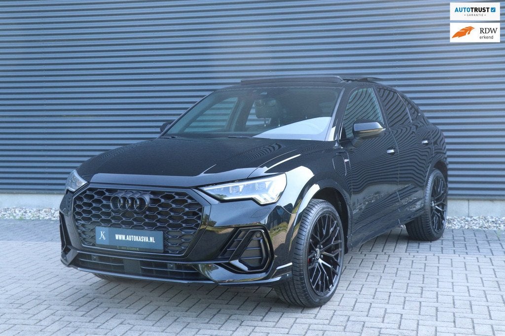 Audi Q3 Sportback 45 TFSI S-Line|PANO|CAMERA|LEDER|SFEER|AUD, Auto's, Gebruikt, Euro 6, 150 pk, Automatische klimaatregeling