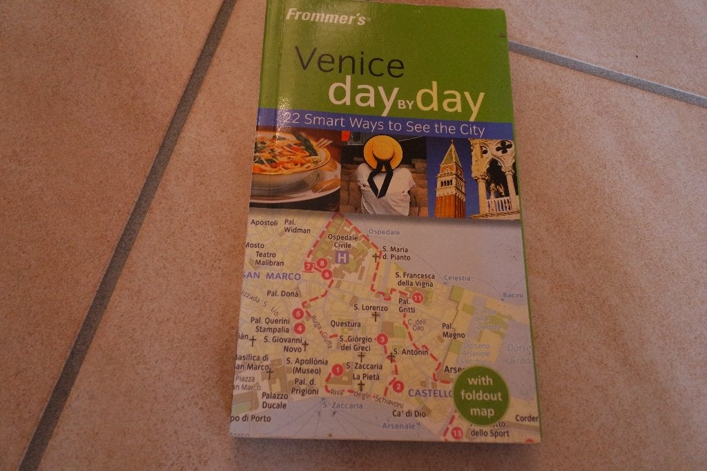 Frommer's Venice day by day, Europa, Ophalen of Verzenden, Reisgids of -boek, Frommer's