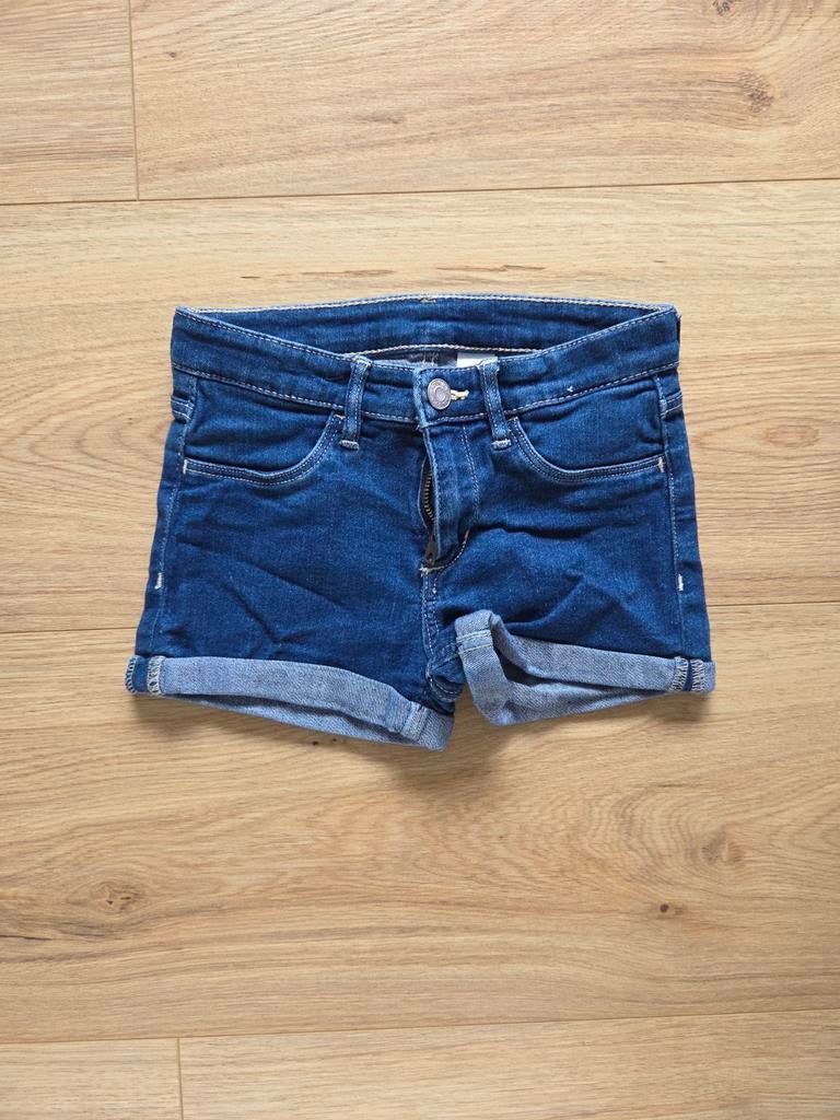 Korte broek H&M, maat 128, Kinderen en Baby's, Kinderkleding | Maat 128, Broek, Meisje, H&M, Ophalen of Verzenden