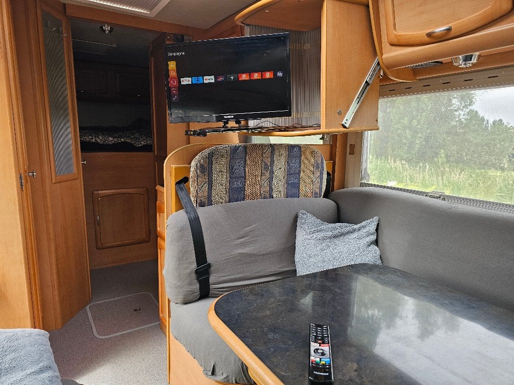 Foto 19 van Camper Frankia ib700 Rijbewijs B