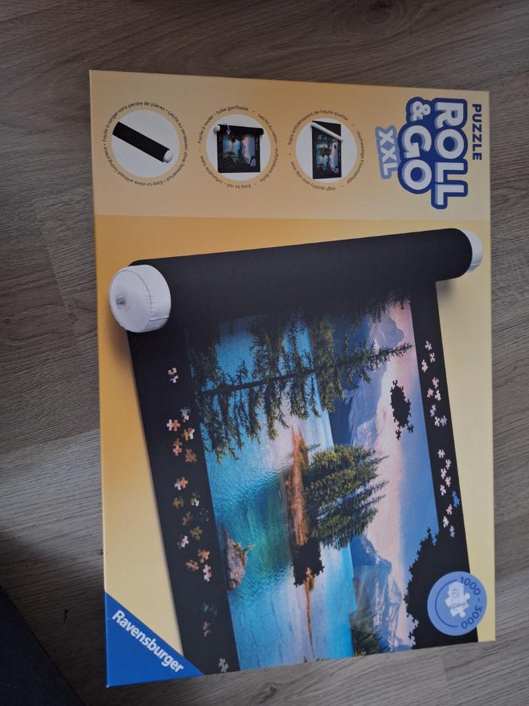 Puzzle roll, Ophalen, Meer dan 1500 stukjes, Zo goed als nieuw