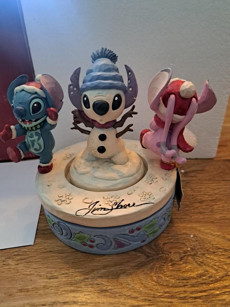 Disney tradition Stitch Angels snowman gesigneerd, Verzamelen, Disney, Ophalen of Verzenden, Nieuw, Beeldje of Figuurtje