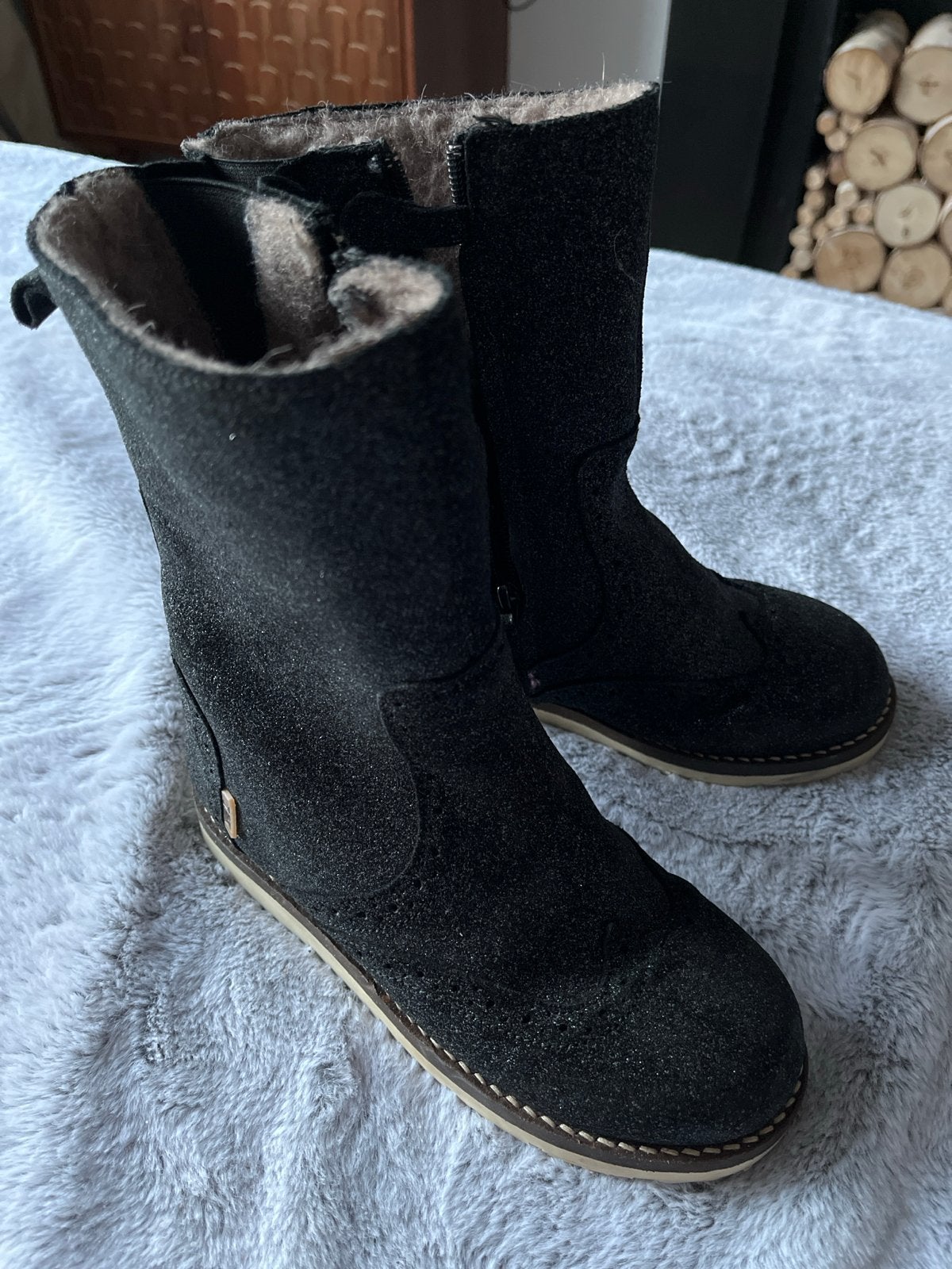 Zwarte sneeuwlaarzen maat 31, Kinderen en Baby's, Kinderkleding | Schoenen en Sokken, Ophalen of Verzenden