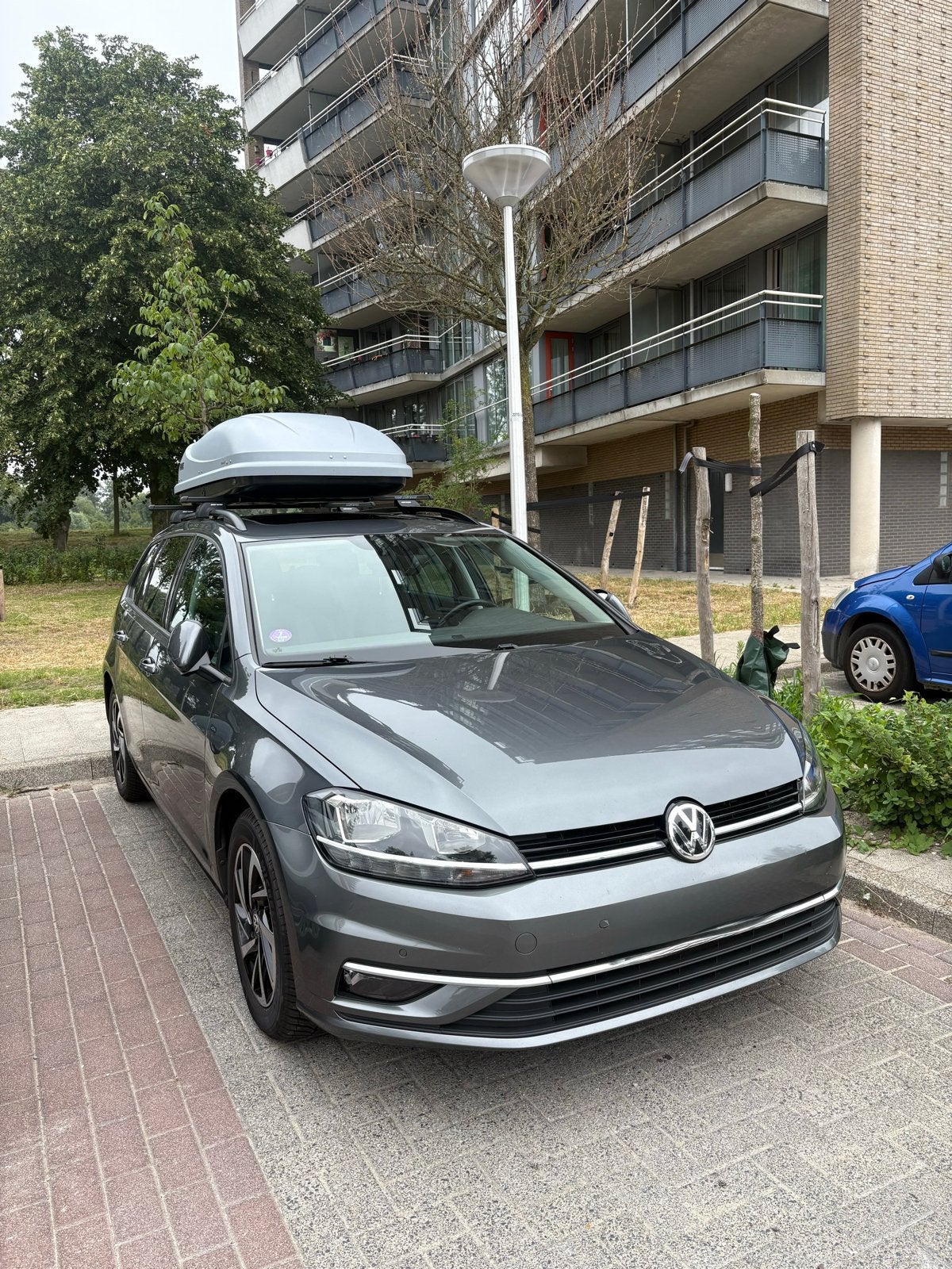 Te huur: Thule Ocean 200 Dakkoffer, Auto diversen, Dakkoffers, Ophalen, Zo goed als nieuw