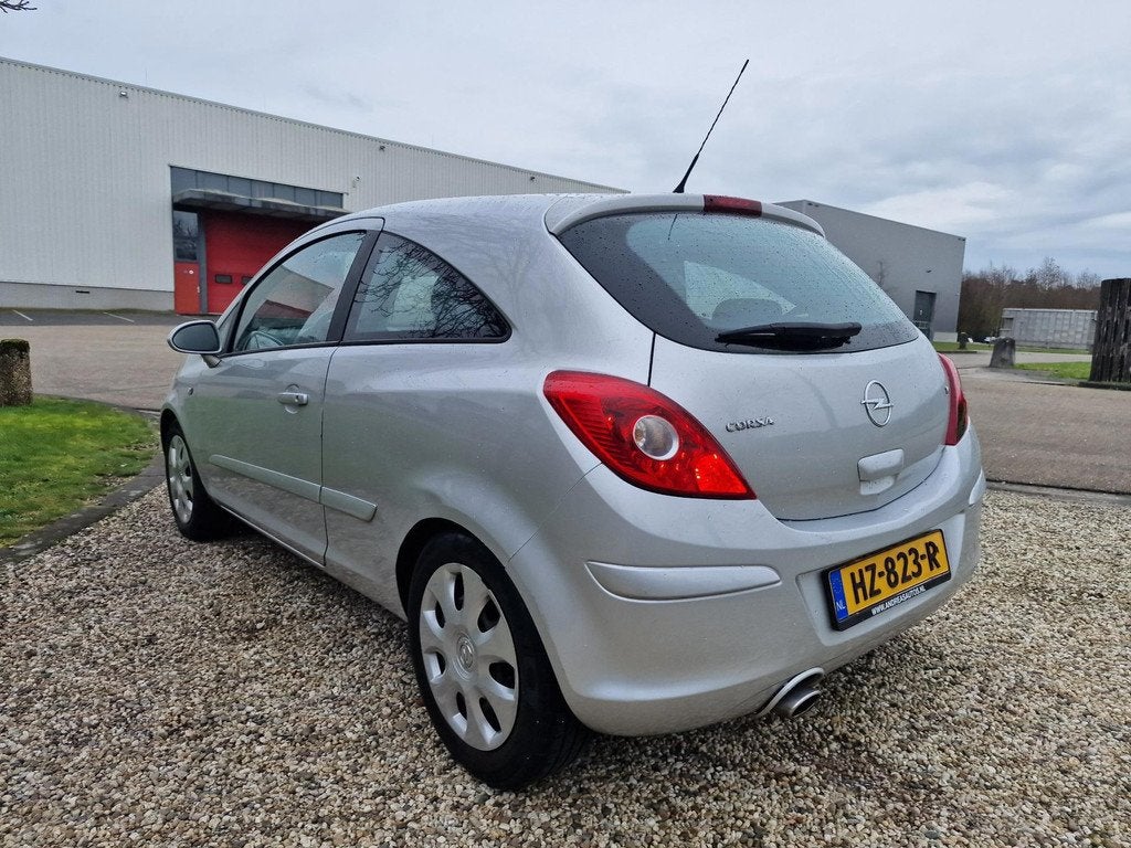 Opel Corsa 1.4-16V Enjoy 3-deurs AIRCO *apk:05-2027*, Auto's, Opel, Voorwielaandrijving, Gebruikt, 4 cilinders, Bedrijf