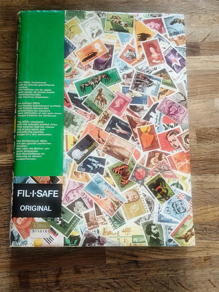Postzegel collectie Europe mix: Monaco, Ierland, Polen, etc., Postzegels en Munten, Postzegels | Volle albums en Verzamelingen