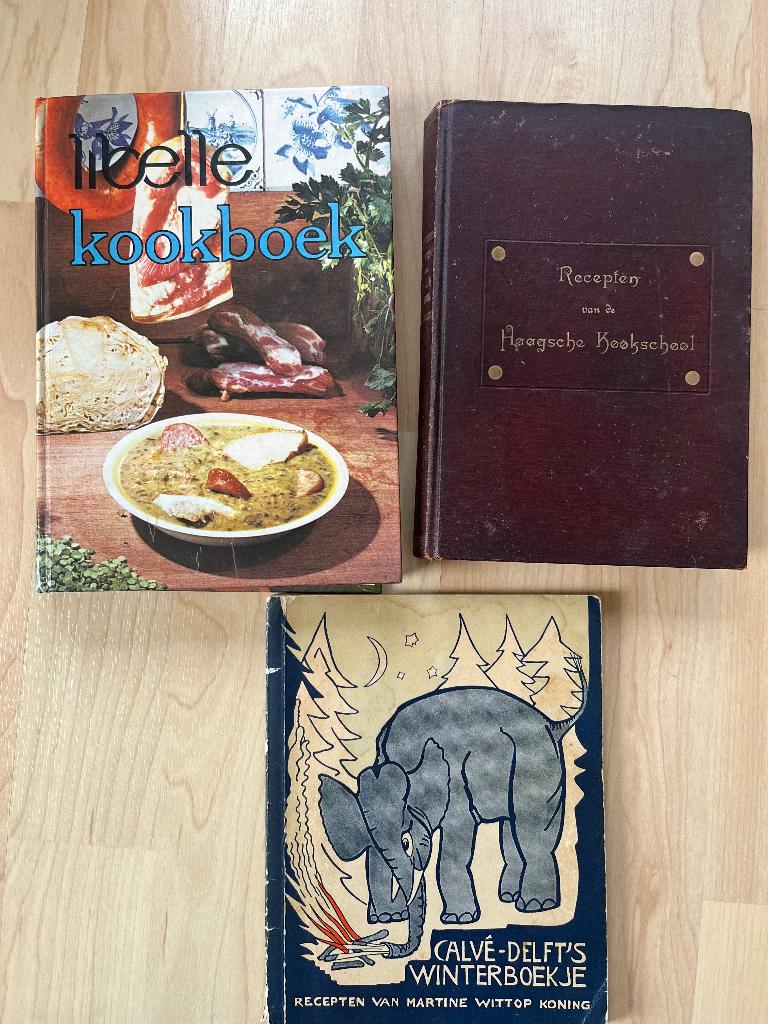 3 oude Kookboeken, Ophalen of Verzenden, Gelezen, Nederland en België