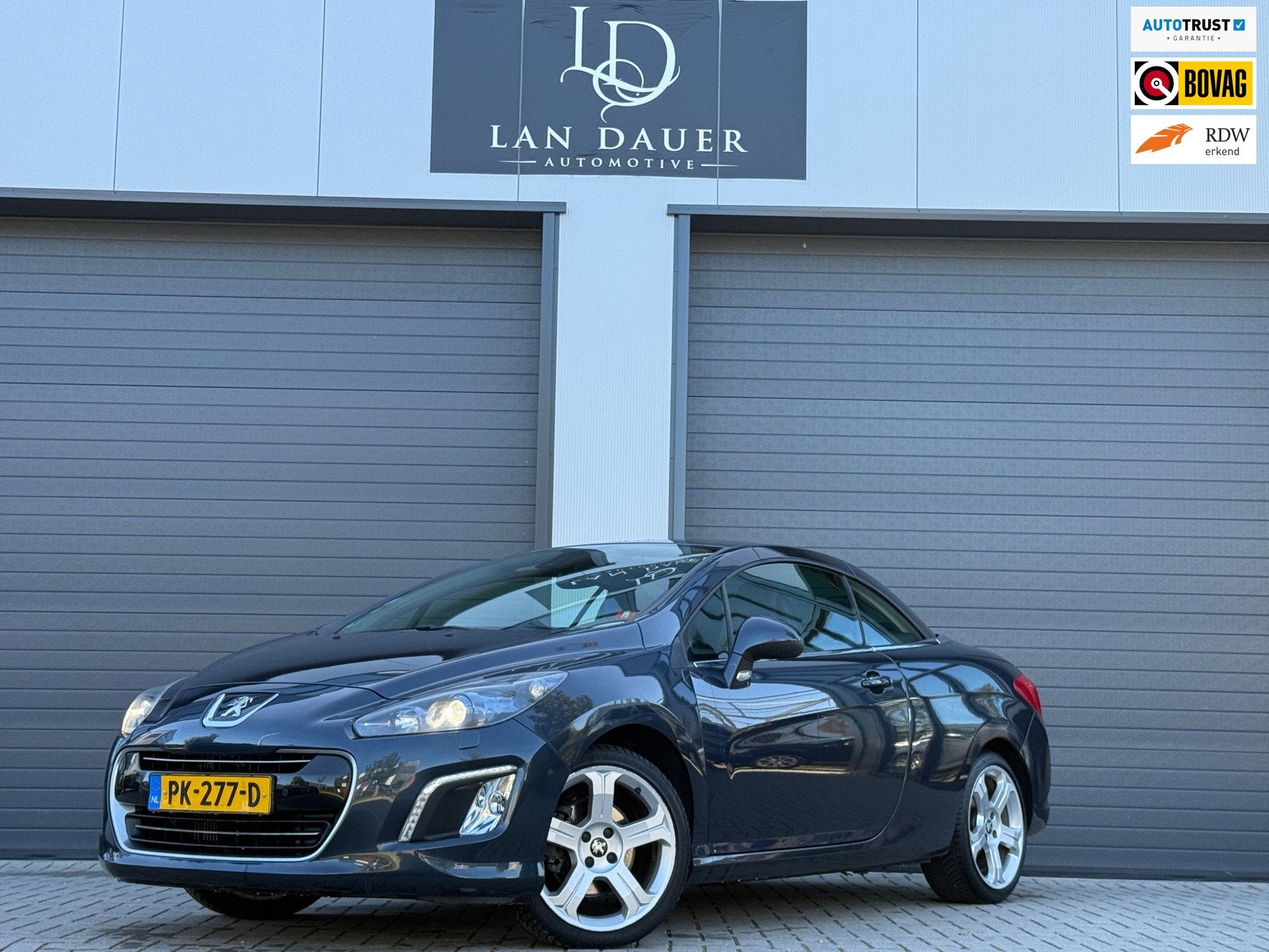 Peugeot 308 CC 1.6 THP Roland Garros / CABRIO / NAVI / JBL, Auto's, Voorwielaandrijving, Euro 5, 1490 kg, Gebruikt