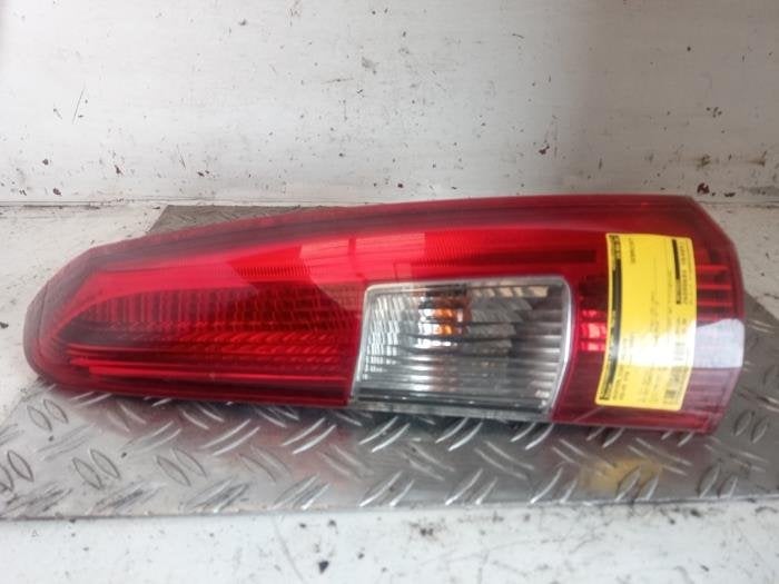 Achterlicht rechts van een Volvo V70, Gebruikt, -, -, Ophalen of Verzenden
