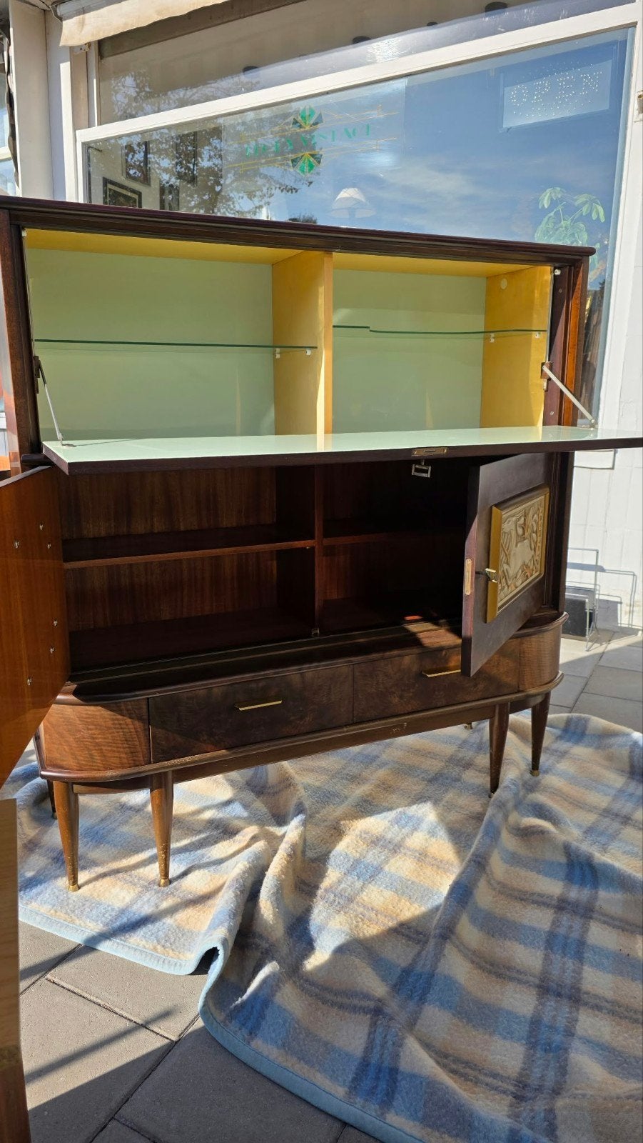 Foto 2 van MCM Italiaanse Design Barkast Highboard ‘Nature’ | Jaren 60