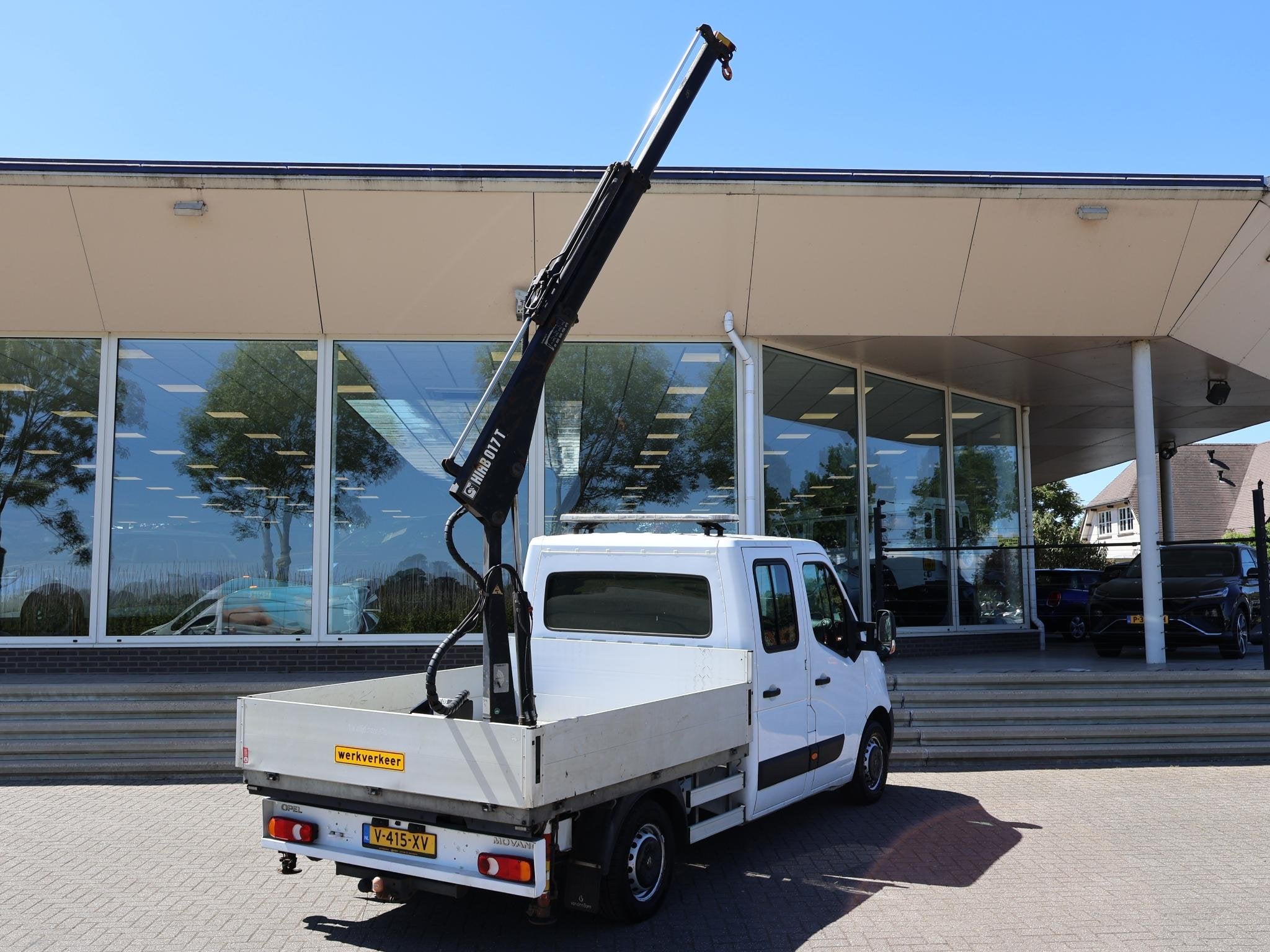 Opel Movano 2.3 CDTI BITURBO 145 PK HIAB 017T LAADKRAAN OPEN, Voorwielaandrijving, 145 pk, Stof, Gebruikt