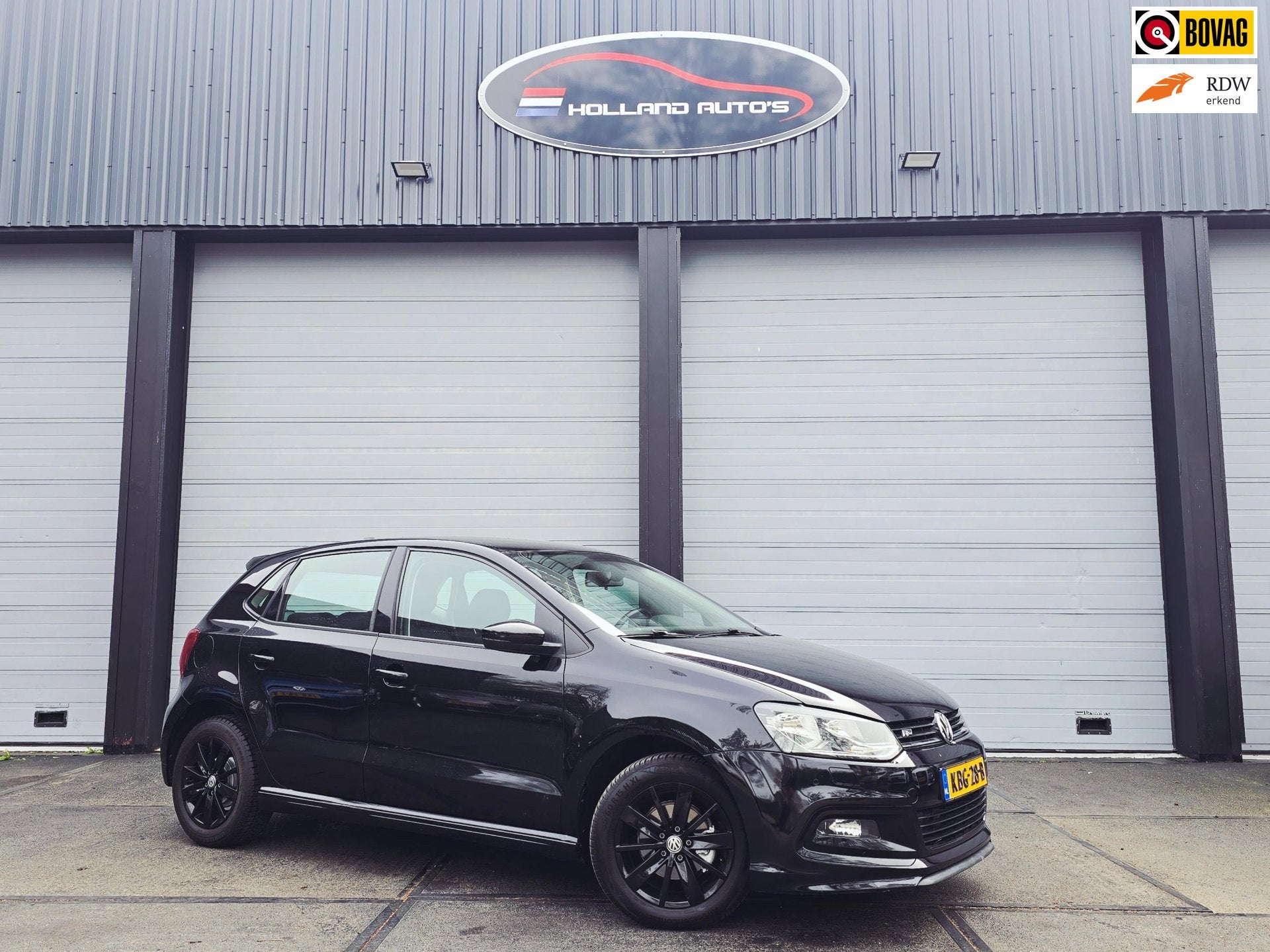 Volkswagen POLO 1.0 Comfortline R-Line nette staat, goed rij, Automatische klimaatregeling, Stof, Gebruikt, Zwart