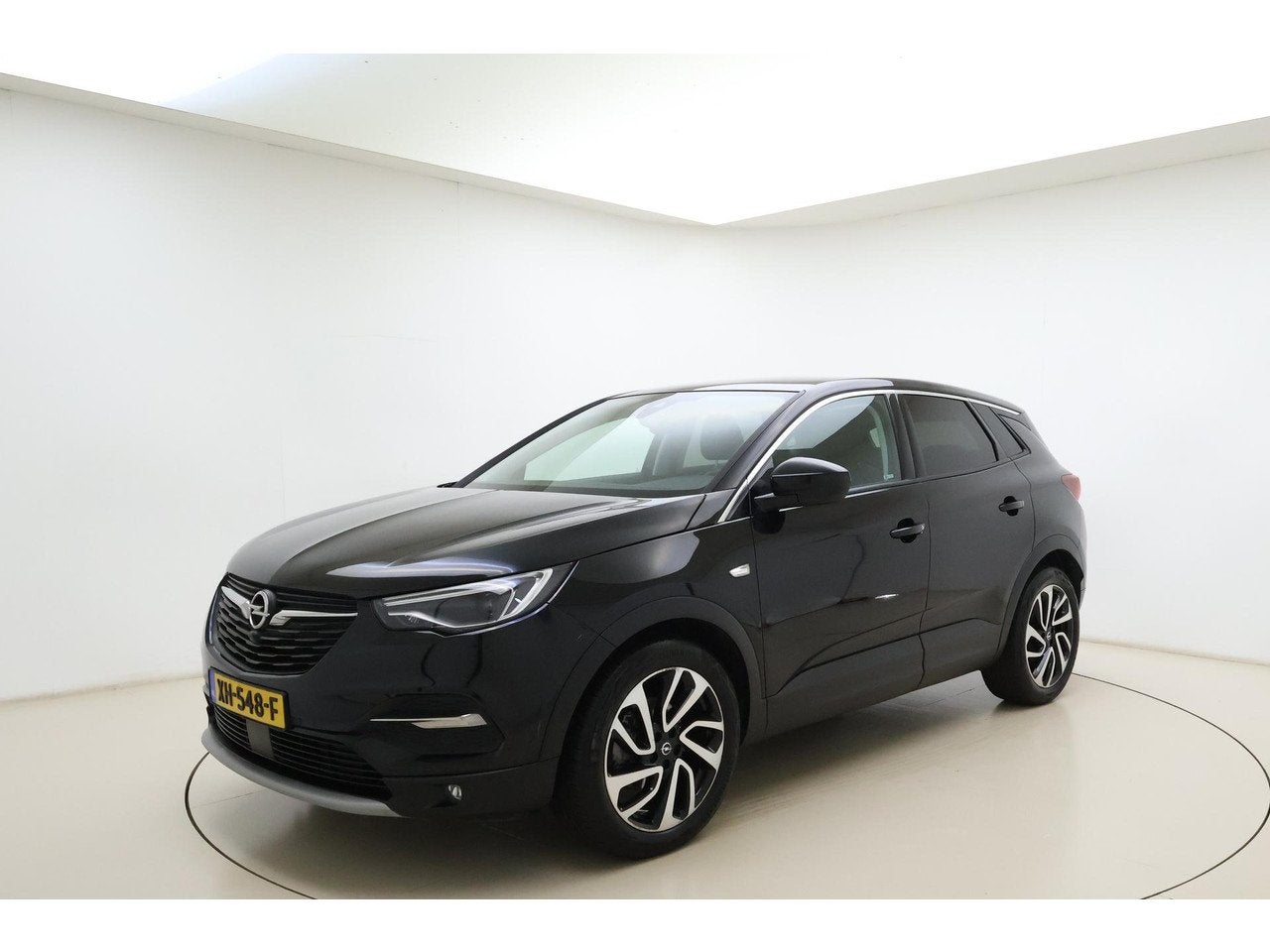 Opel Grandland X 1.2 Turbo Innovation 130 PK | Lederen bekle, Auto's, Gebruikt, 1199 cc, Leder, Bedrijf