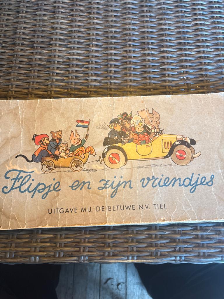 Flipje en zijn vriendjes - Compleet stripboek, Boeken, Ophalen of Verzenden, Zo goed als nieuw
