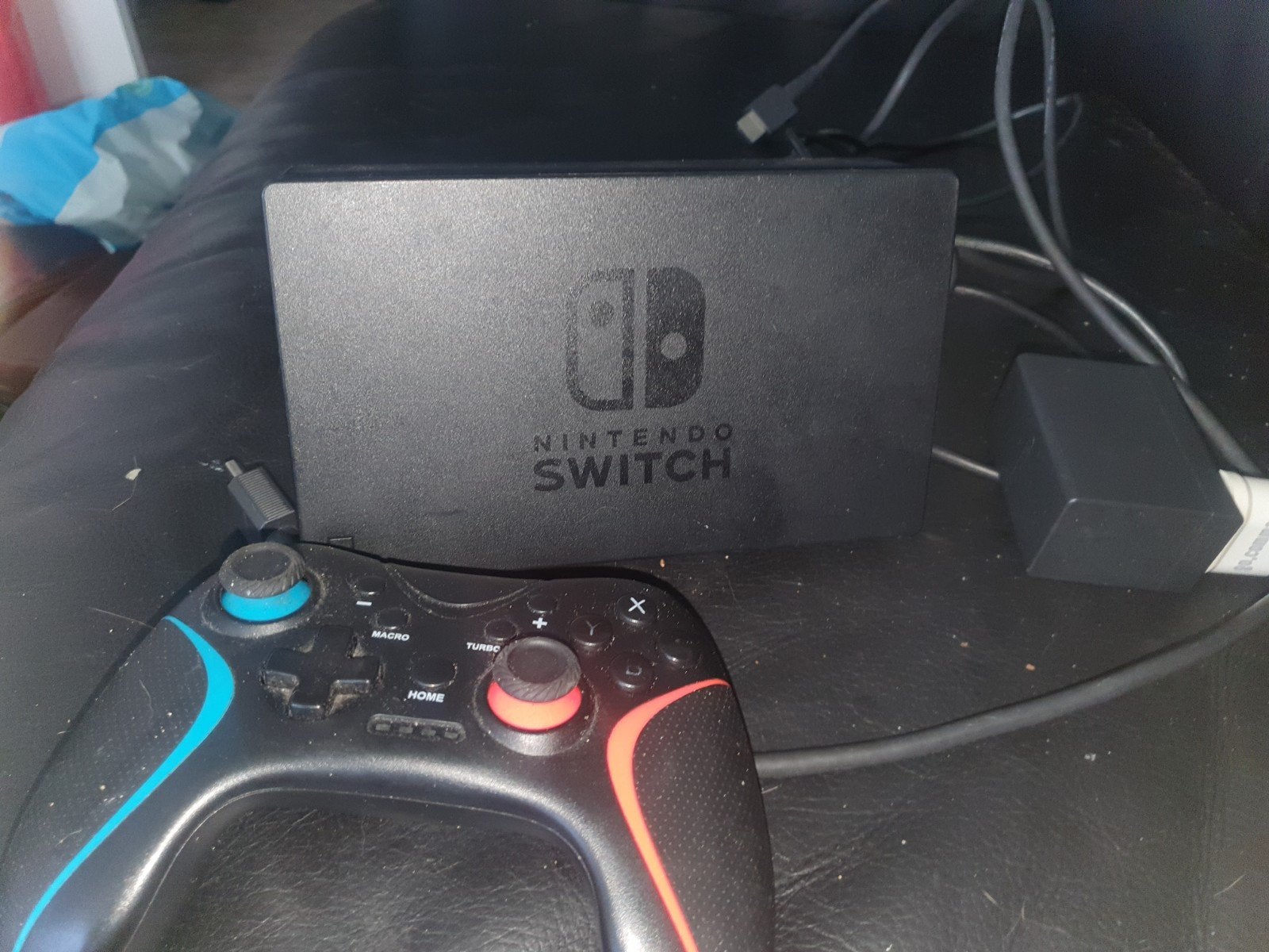 Complete Nintendo Switch TV-Aansluitset + Controller, Spelcomputers en Games, Ophalen of Verzenden, Gebruikt, Met 1 controller