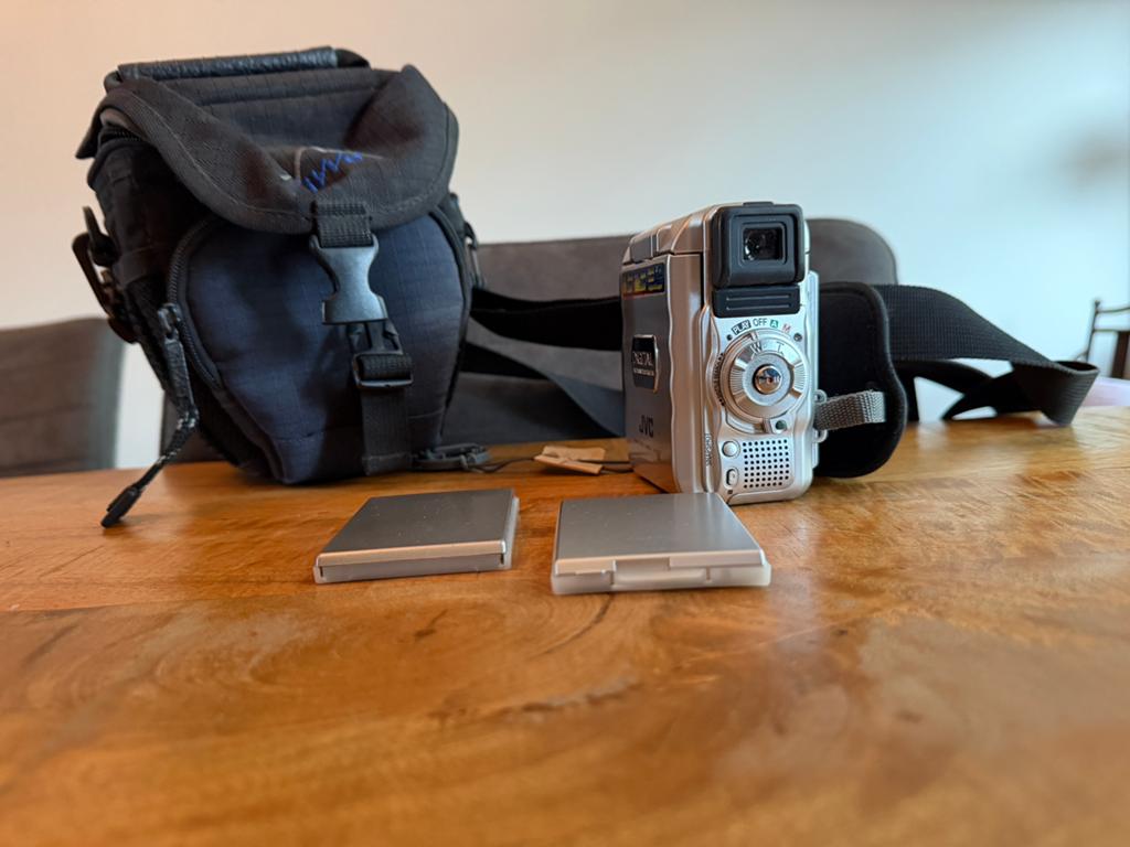 JVC MiniDV Camcorder, Audio, Tv en Foto, Videocamera's Digitaal, Ophalen, Mini dv, JVC, 20x of meer