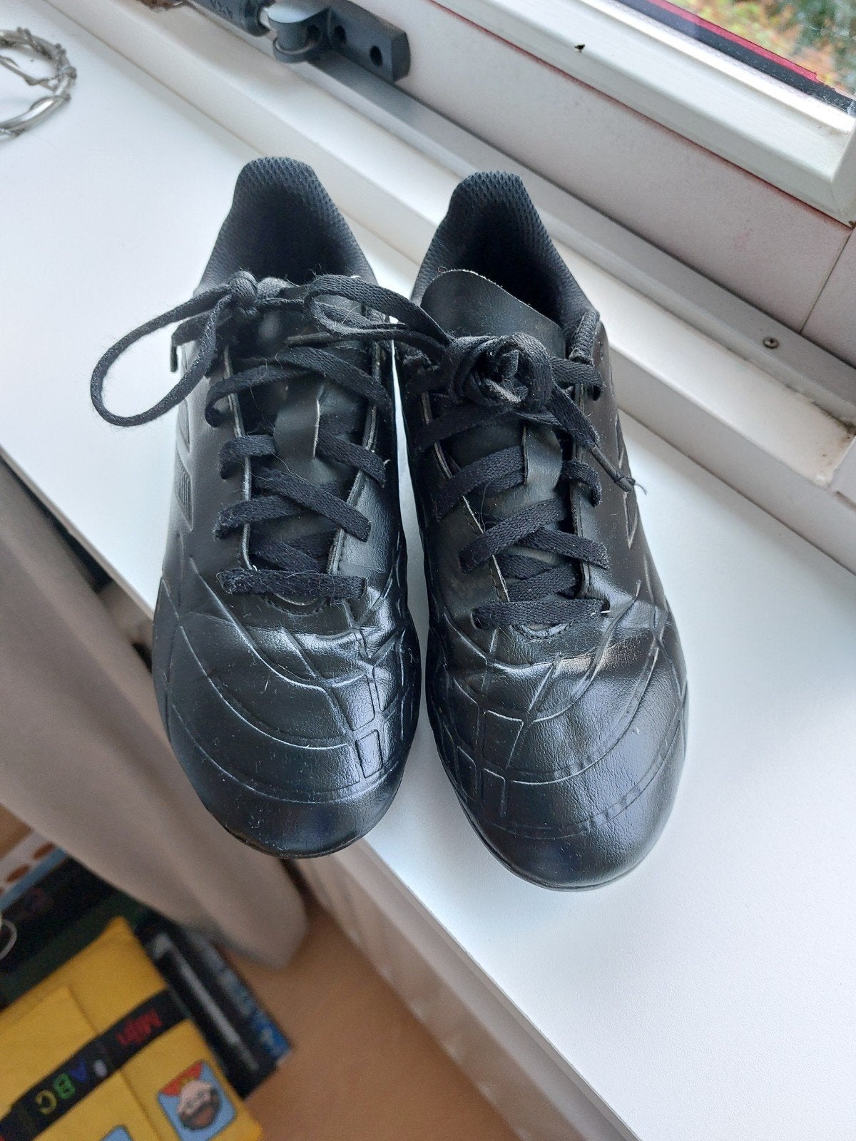 adidas voetbalschoenen mt 35, Ophalen of Verzenden, Gebruikt, Schoenen