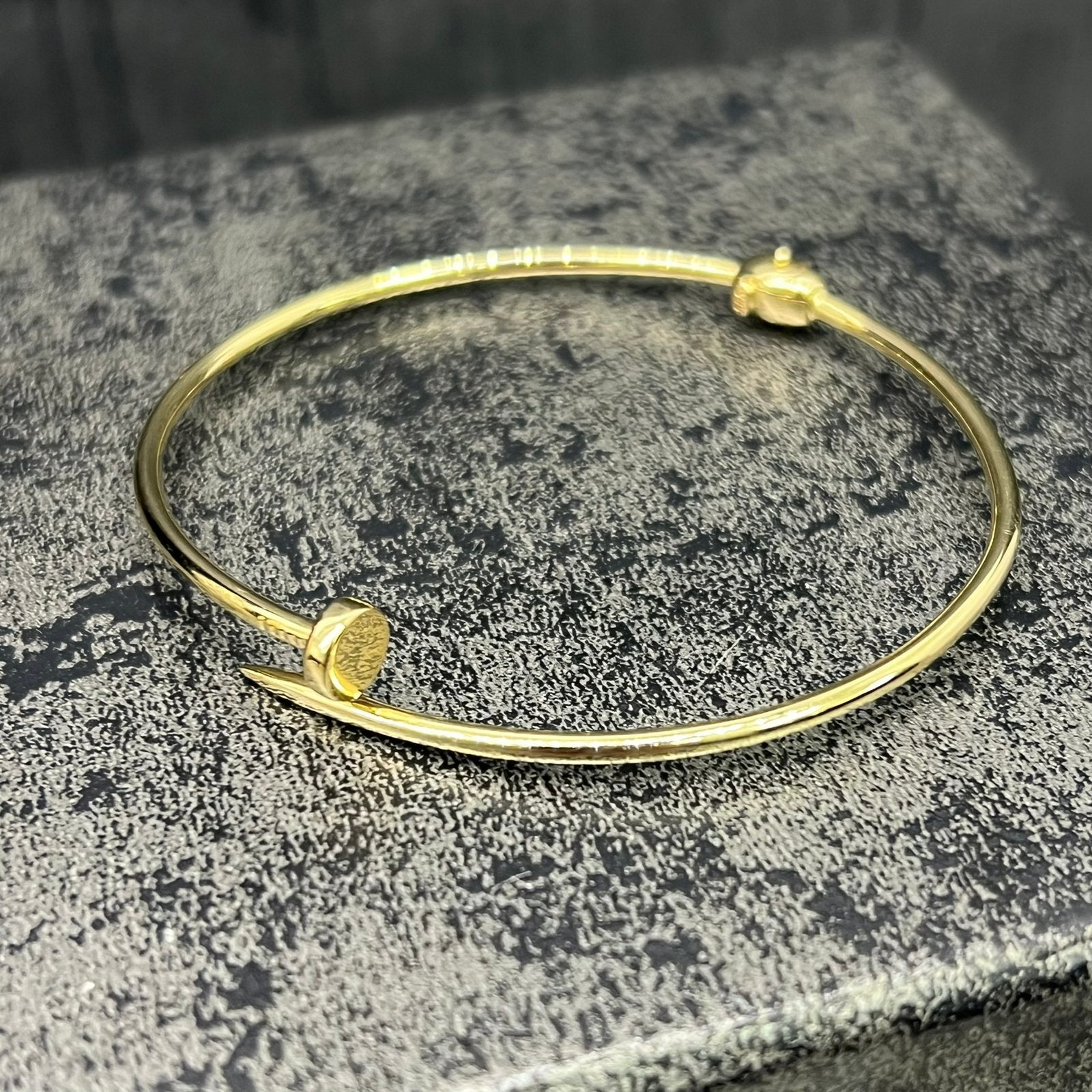 14k gouden armband spijker model, Sieraden, Tassen en Uiterlijk, Armbanden, Ophalen of Verzenden, Nieuw, Goud