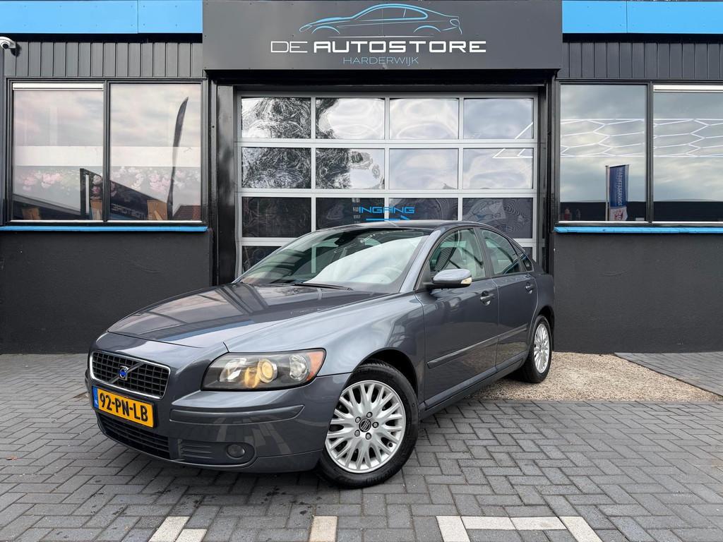 Volvo S40 2.4 Elite Automaat Cruise Pdc Airco 111 Dkm Nette, Auto's, Volvo, Bedrijf, Te koop, S40, ABS, Airbags, Airconditioning