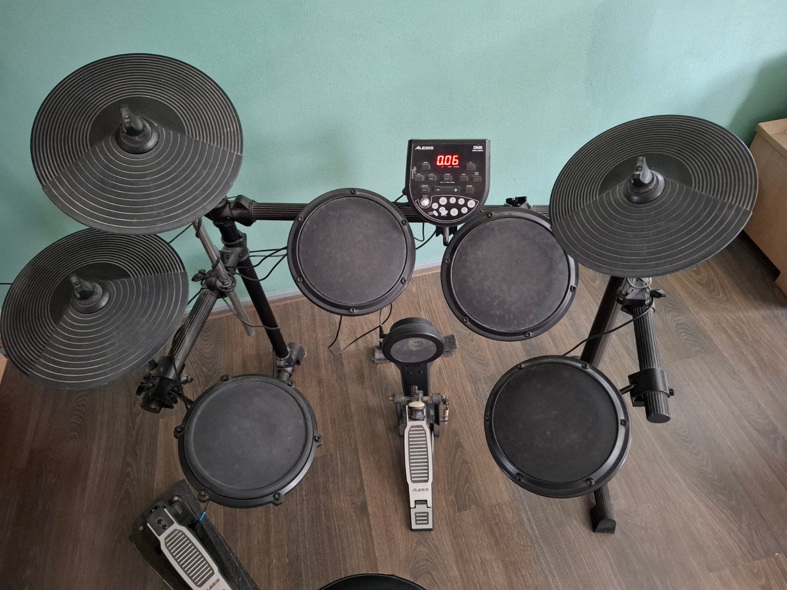 Alesis DM6 Elektronisch Drumstel met Tama Drumkruk, Muziek en Instrumenten, Ophalen, Gebruikt, Overige merken, Elektronisch