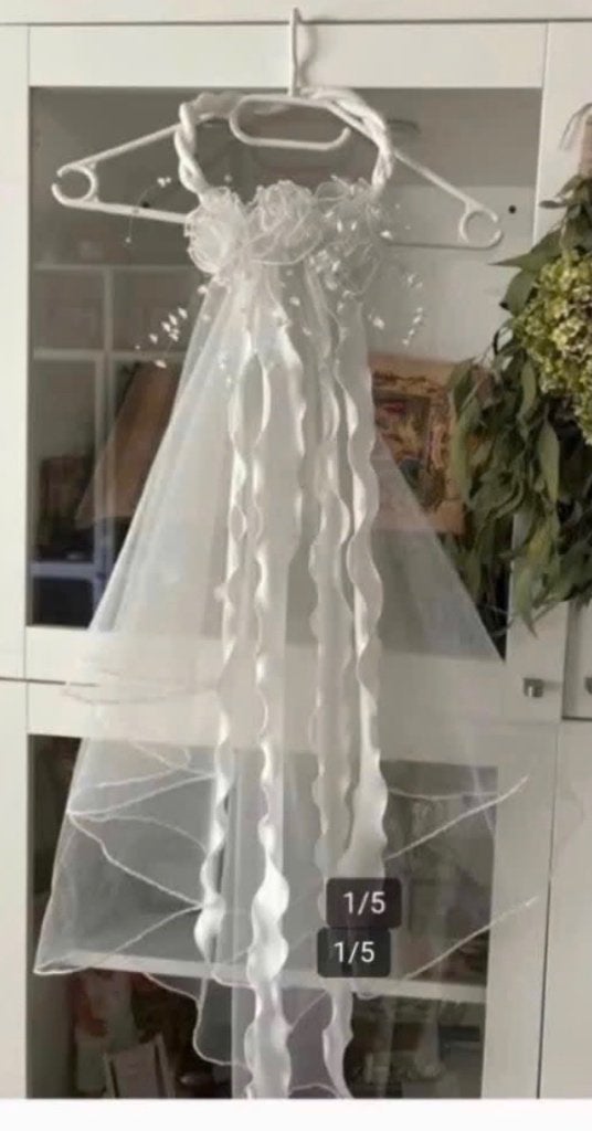 Bruidssluier met Bloemendetails linten kam glinsterrand, Ophalen of Verzenden, Zo goed als nieuw, Accessoires, X