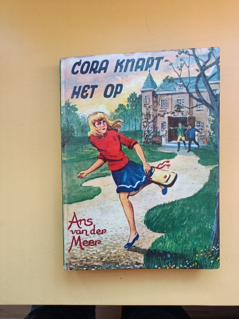 Ans van der Meer – Cora knapt het op, Boeken, Ophalen of Verzenden, Gelezen, Ans van der Meer, Fictie