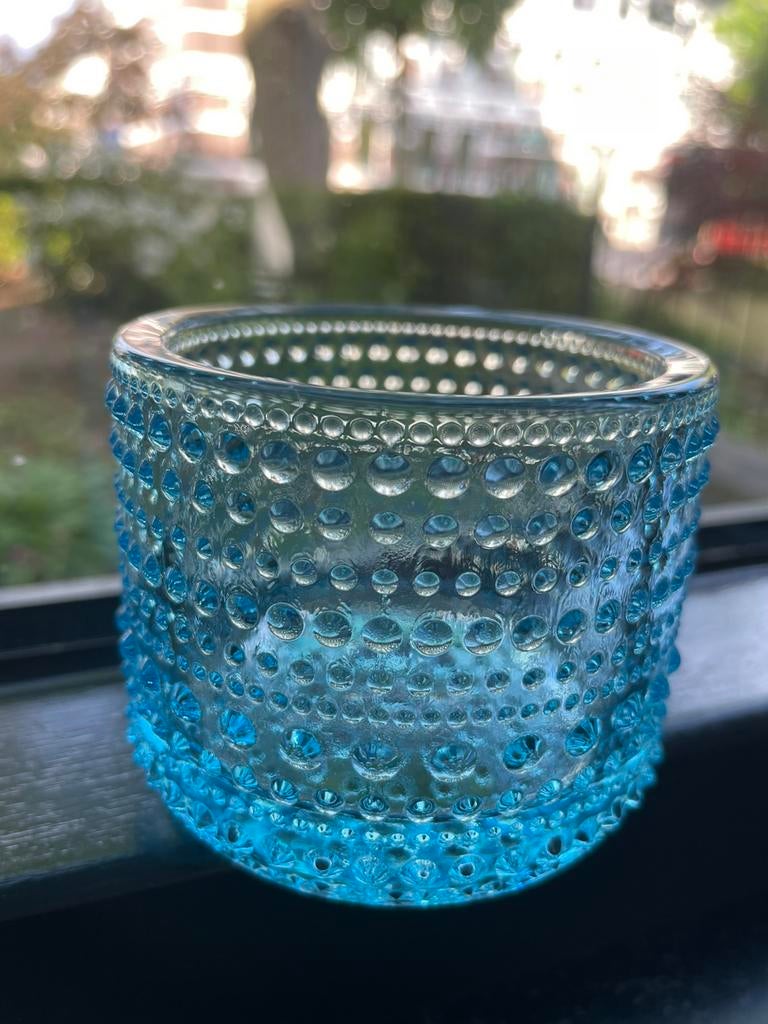 Iittala Kastehelmi waxinelichtje lichtblauw, Huis en Inrichting, Ophalen of Verzenden, Zo goed als nieuw, Overige materialen, Minder dan 25 cm