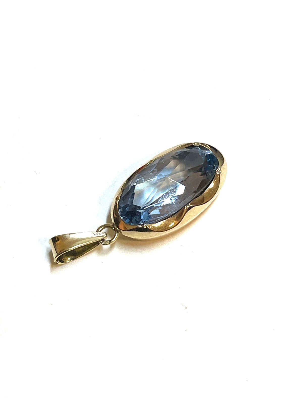14k gouden hanger met een topaas, Overige voorstellingen, -, -, Ophalen of Verzenden