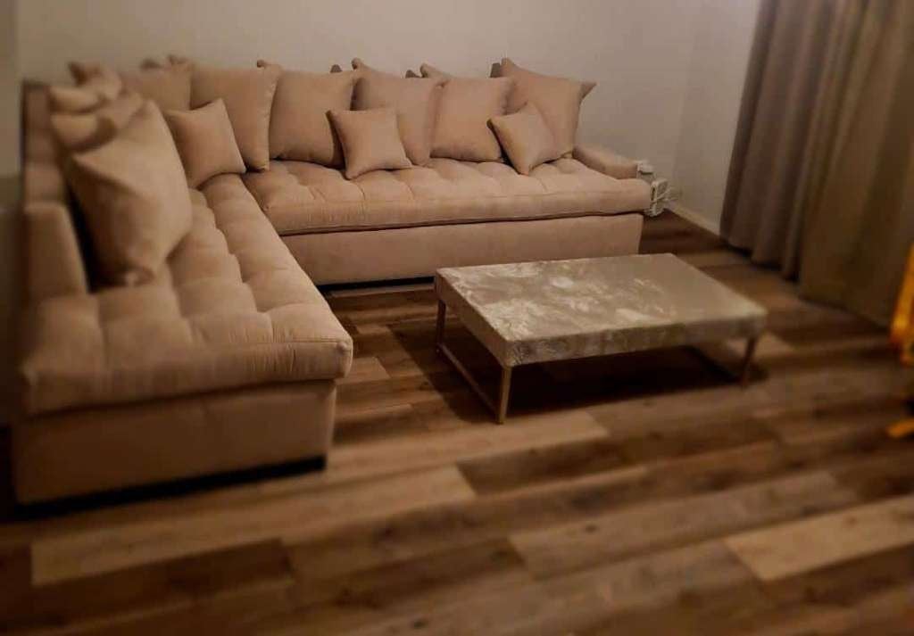 Mooie Beige Hoekbank + Vlekkenreiniger, Huis en Inrichting, Ophalen, 250 tot 300 cm, Hoekbank, Zo goed als nieuw