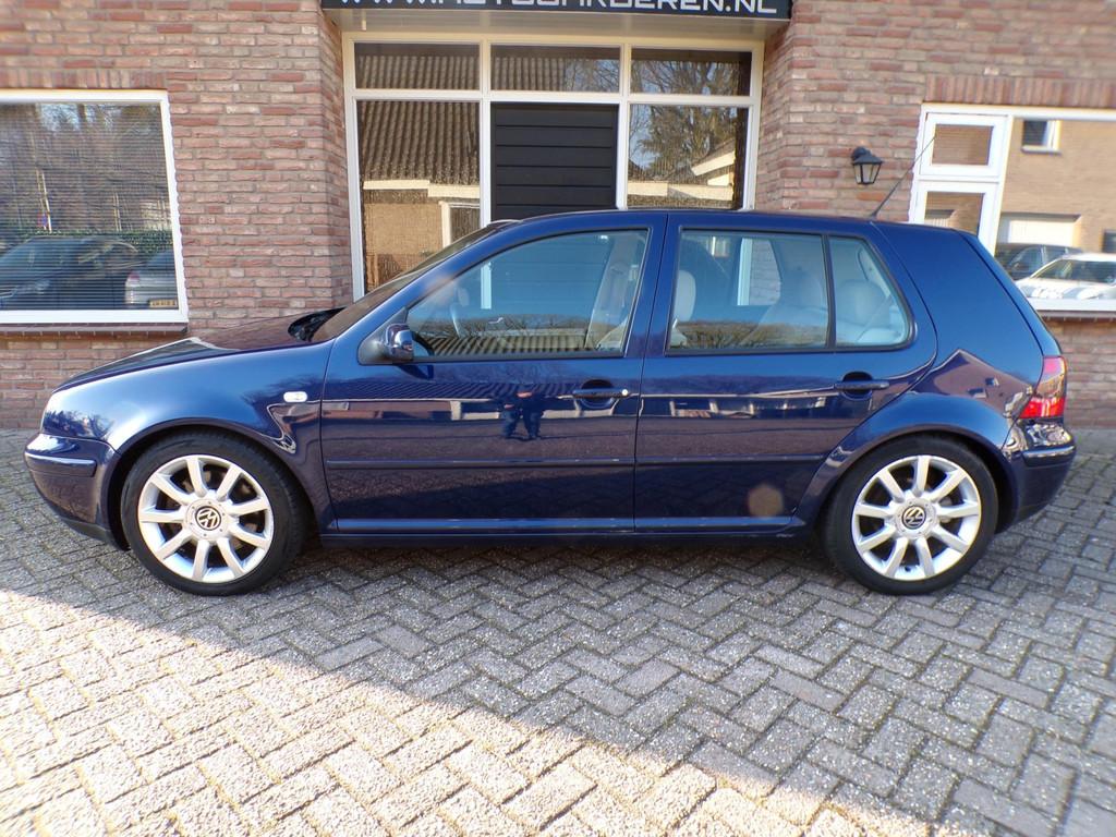 Volkswagen Golf 2.3 V5 Highline, Auto's, Voorwielaandrijving, Stof, Gebruikt, Blauw