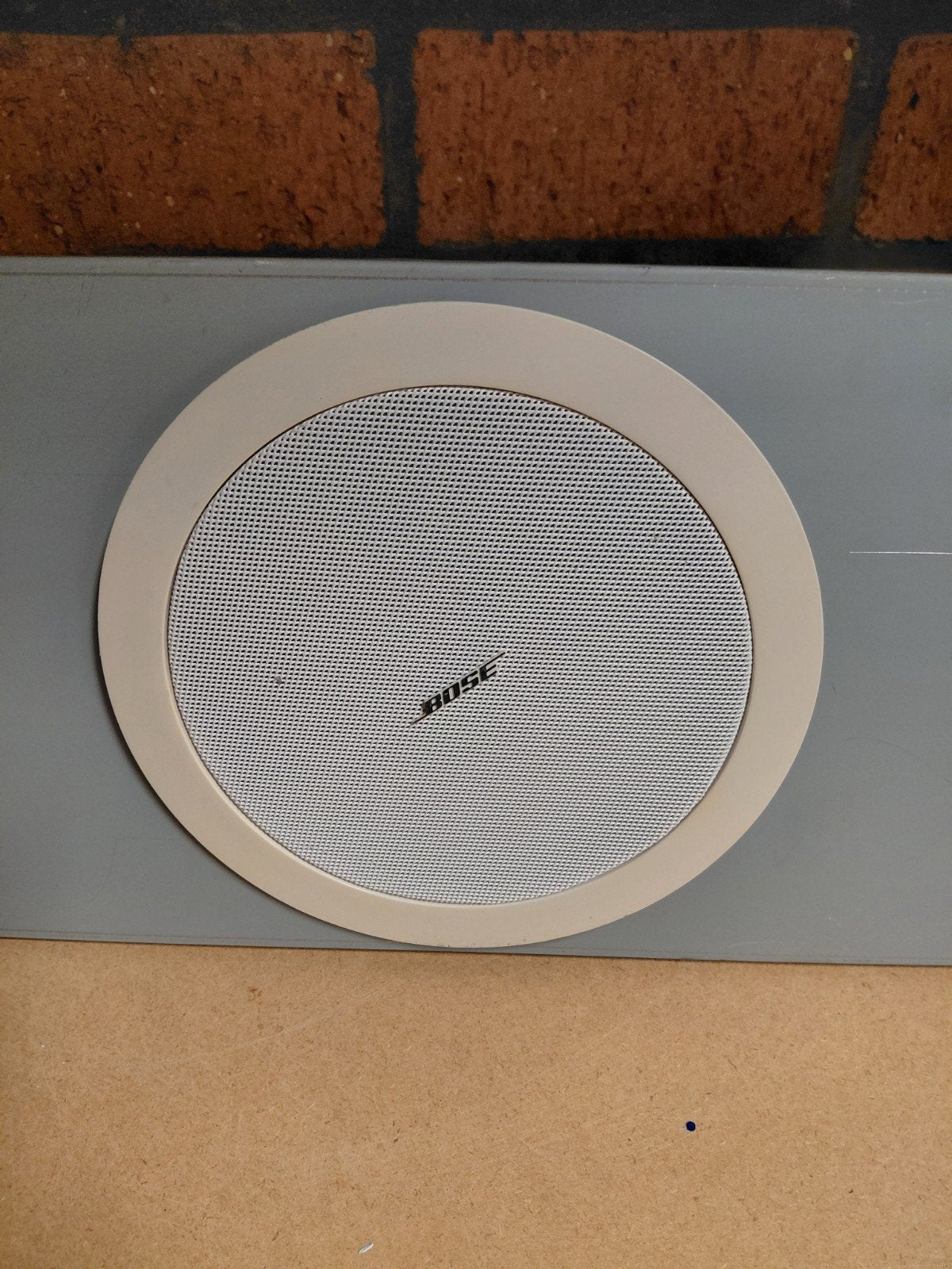15 Bose FreeSpace 360P-II speakers gaan per stuk