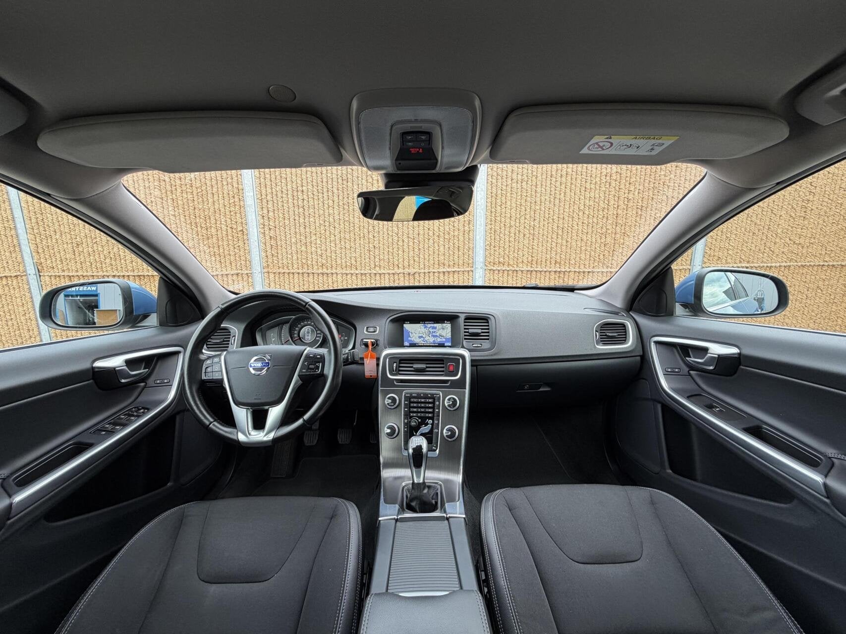 Volvo S60 2.0 T4 Momentum 190pk | Navigatiesysteem | Climate, Auto's, Voorwielaandrijving, Automatische klimaatregeling, Euro 6