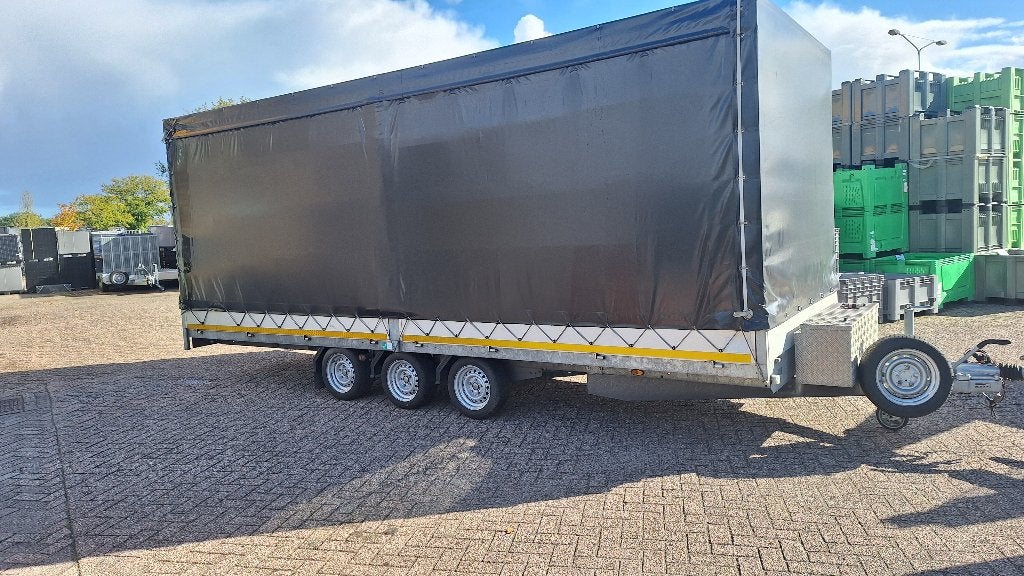 huifaanhanger 600x220x215 cm 3 asser 2023, Ophalen, Gebruikt, Industriepark 2a 9351PA Leek, H.O.Albert Ale Slotema