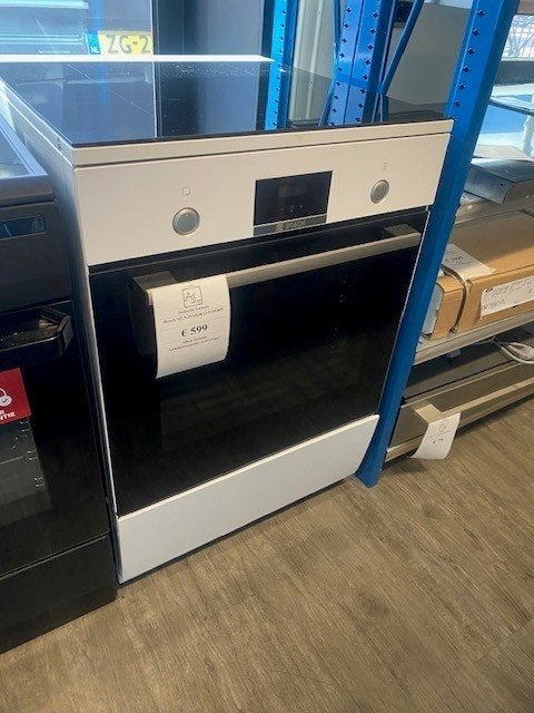 Inductie fornuis Bosch HLN39A020 //WIT// ACTIE/ACTIE//, Witgoed en Apparatuur, Fornuizen, Ophalen, 60 cm of meer, Nieuw, 4 kookzones