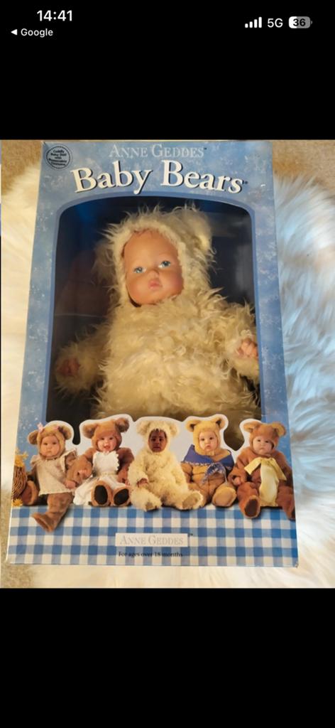 Anne Geddes pop Baby Bears, Verzamelen, Poppen, Ophalen of Verzenden, Zo goed als nieuw, Pop