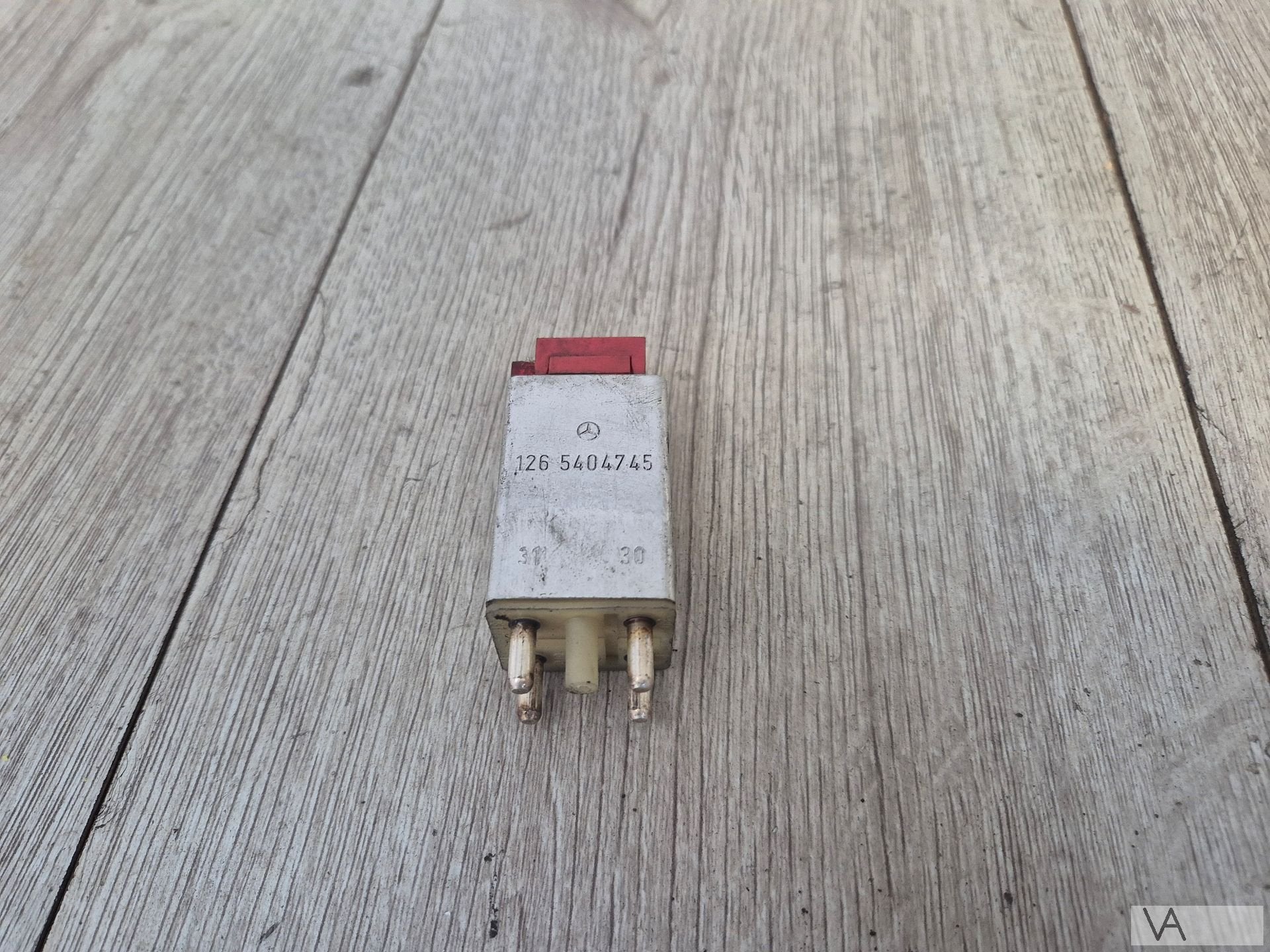 Relais overspanning van Mercedes 1265404745 €30 W124 W126, Gebruikt, -, Ophalen of Verzenden, -