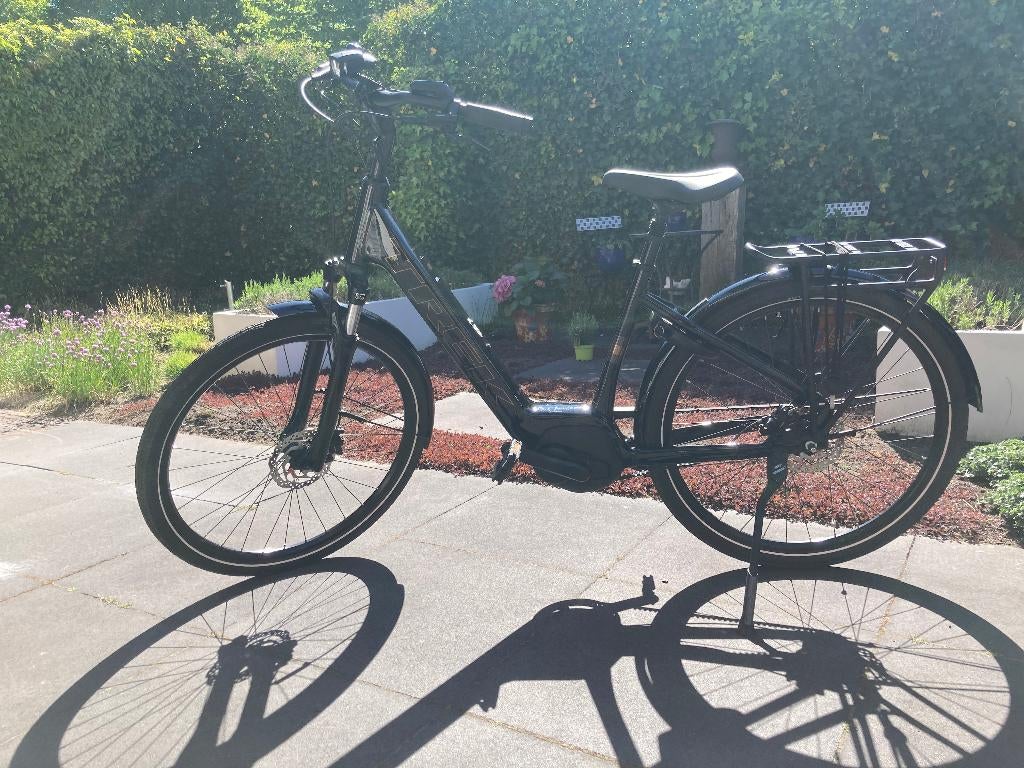 Zo goed als nieuwe Trek District 2-belt, Fietsen en Brommers, Elektrische fietsen, 47 tot 51 cm, Ophalen, Zo goed als nieuw, Overige merken